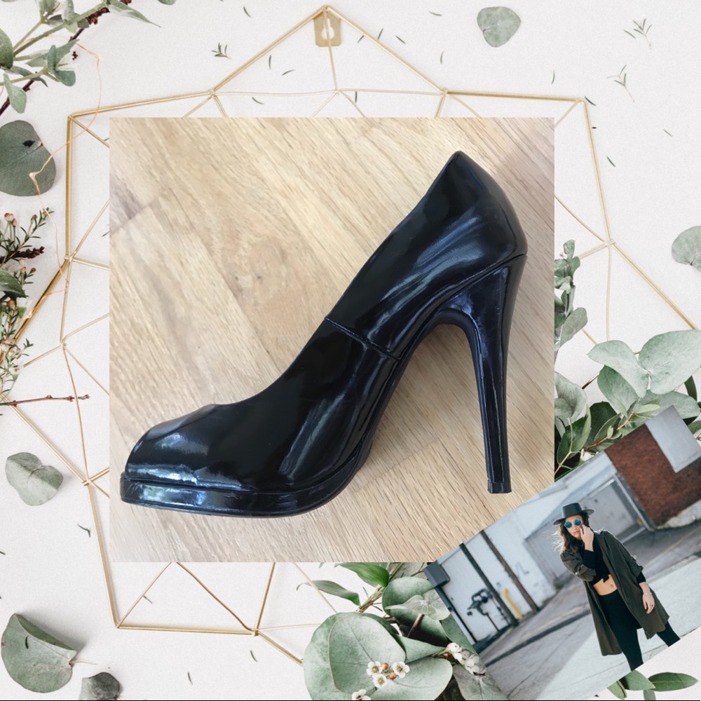 Colin Stuart Black Peep Toe Patent Leather Heels